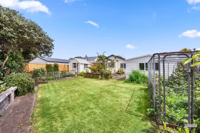 Photo of property in 31 Wainui Road, Waiwhetu, Lower Hutt, 5010