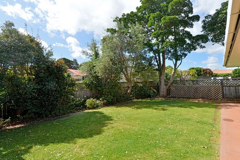Photo of property in 3 Brentwood Avenue, Te Kamo, Whangarei, 0112