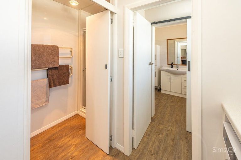 Photo of property in 34 Selwyn Crescent, College Estate, Whanganui, 4500