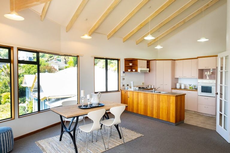 Photo of property in 20b Seapoint Road, Bluff Hill, Napier, 4110