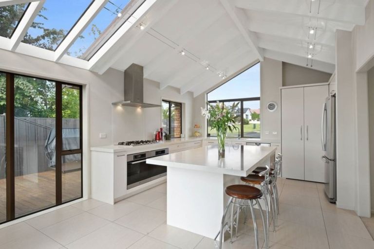 Photo of property in 64 Oliver Road, Eastern Beach, Auckland, 2012