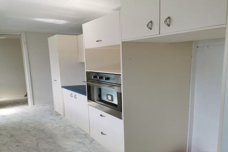 Photo of property in 8a Cornel Circle, Snells Beach, 0920