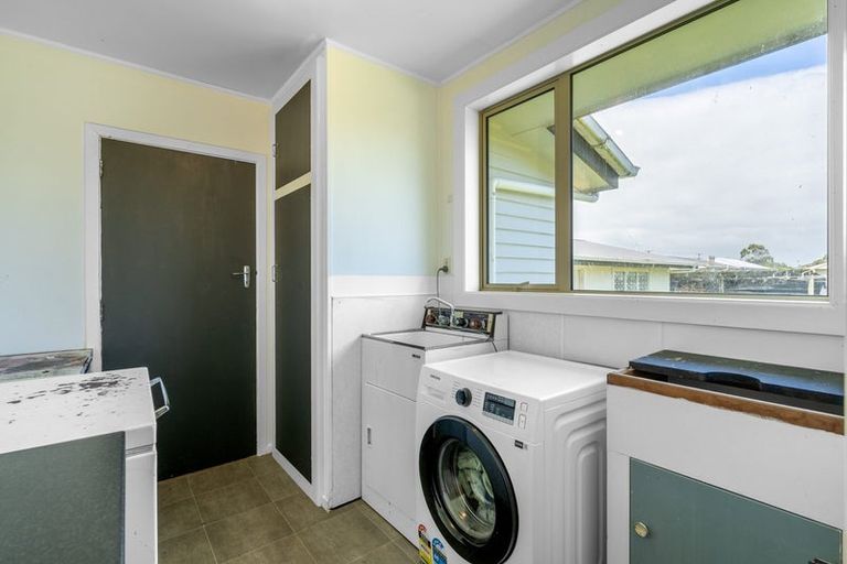 Photo of property in 3 Carlyle Street, Tuatapere, 9620