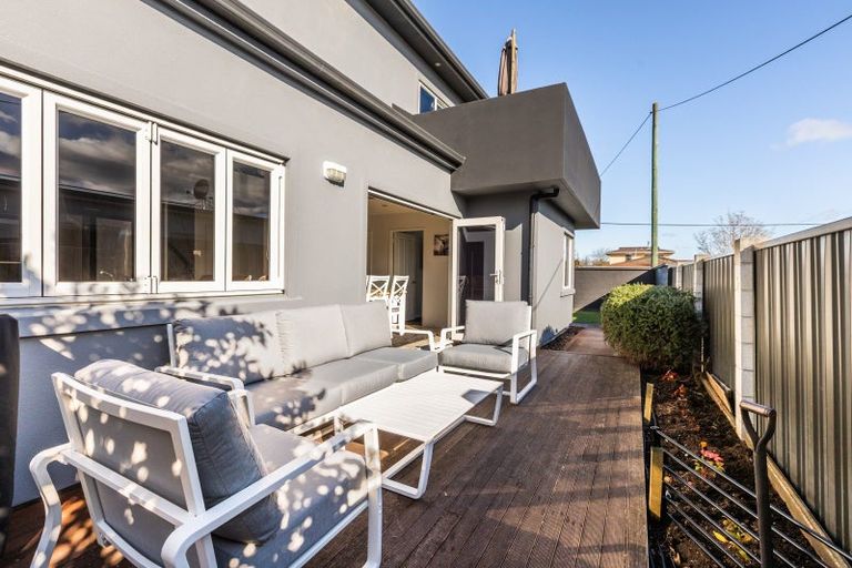 Photo of property in 9a Avenue Road, Greenmeadows, Napier, 4112