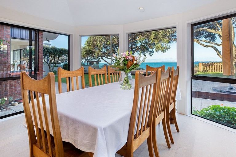 Photo of property in 18 Red Bluff Rise, Campbells Bay, Auckland, 0630