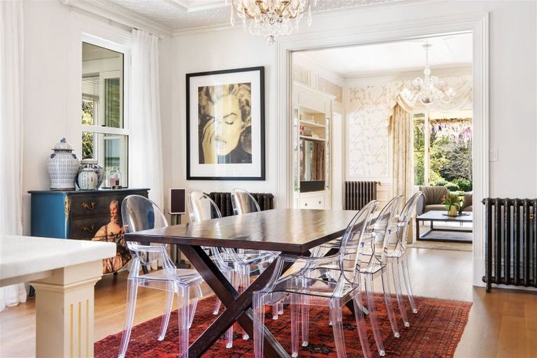 Photo of property in 8 Wood Lane, Fendalton, Christchurch, 8014