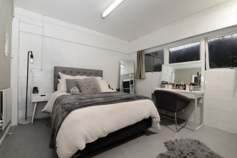 Photo of property in 79 Tuhikaramea Road, Dinsdale, Hamilton, 3204