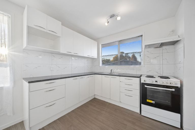 Photo of property in 45 Moncrieff Avenue, Clendon Park, Auckland, 2103