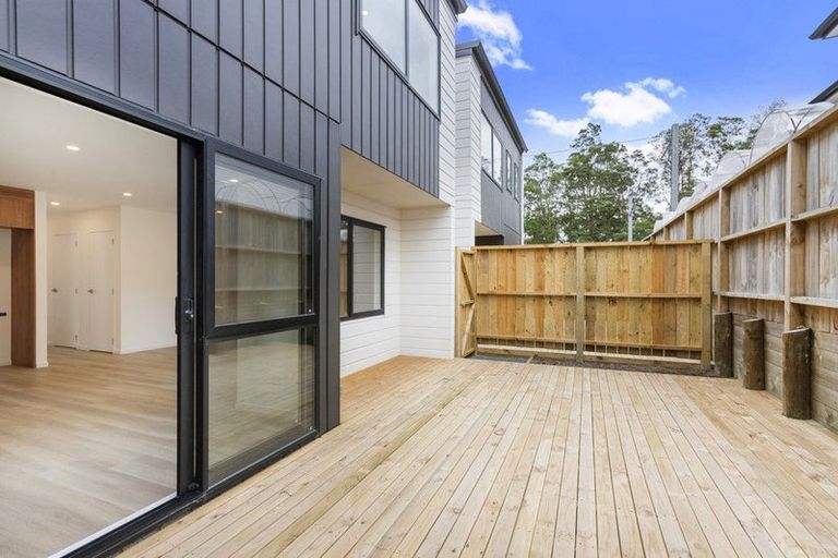 Photo of property in 137 Pooks Road, Ranui, Auckland, 0612