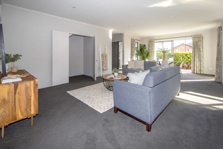 Photo of property in 6 The Willows, Hillmorton, Christchurch, 8024