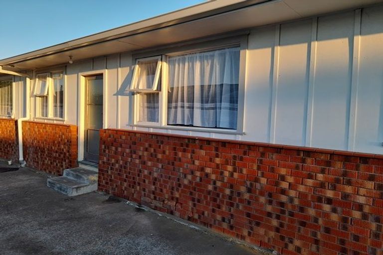 Photo of property in 15 Worcester Street, West End, Palmerston North, 4410