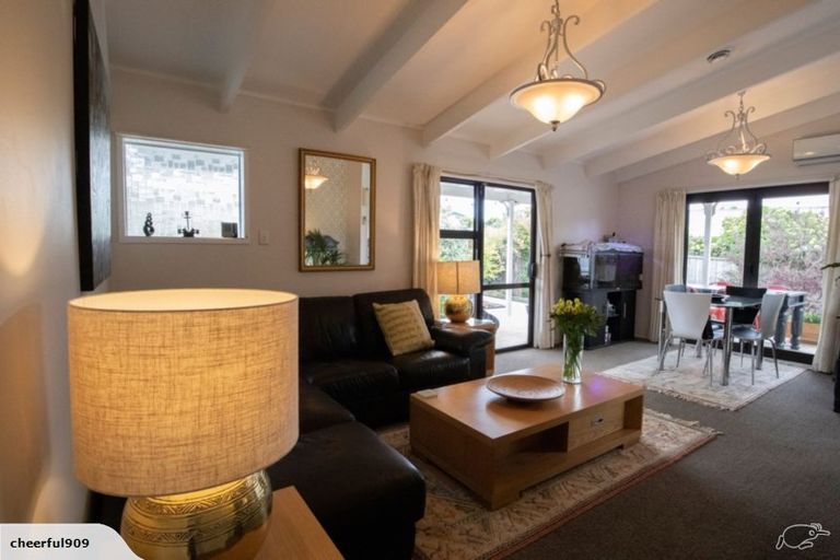 Photo of property in 85b Victoria Street, Pukekohe, 2120