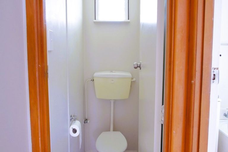 Photo of property in 36 Kettle Avenue, Awapuni, Palmerston North, 4412