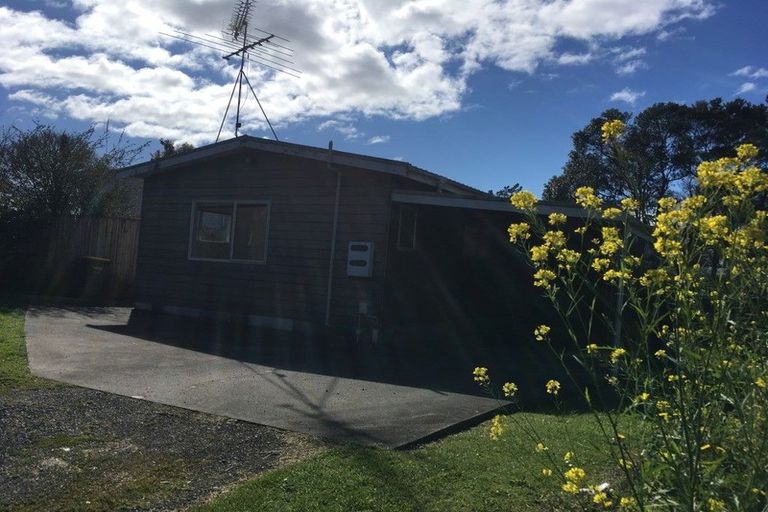 Photo of property in 39 Weldene Avenue, Glenfield, Auckland, 0629