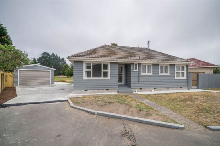 Photo of property in 17 Colac Street, Avondale, Christchurch, 8061