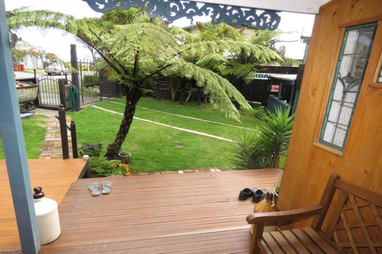 Photo of property in 3 Kupe Street, Carters Beach, Westport, 7825