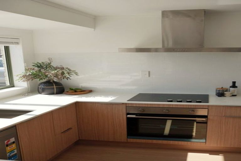 Photo of property in 17b Corinna Street, Welcome Bay, Tauranga, 3112