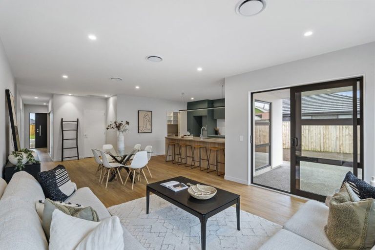 Photo of property in 13 Wexford Crescent, Halswell, Christchurch, 8025