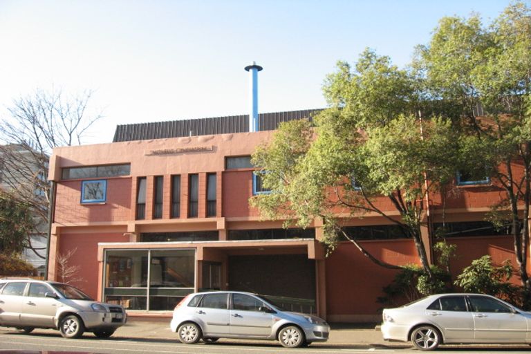 Photo of property in 692 Cumberland Street North, North Dunedin, Dunedin, 9016