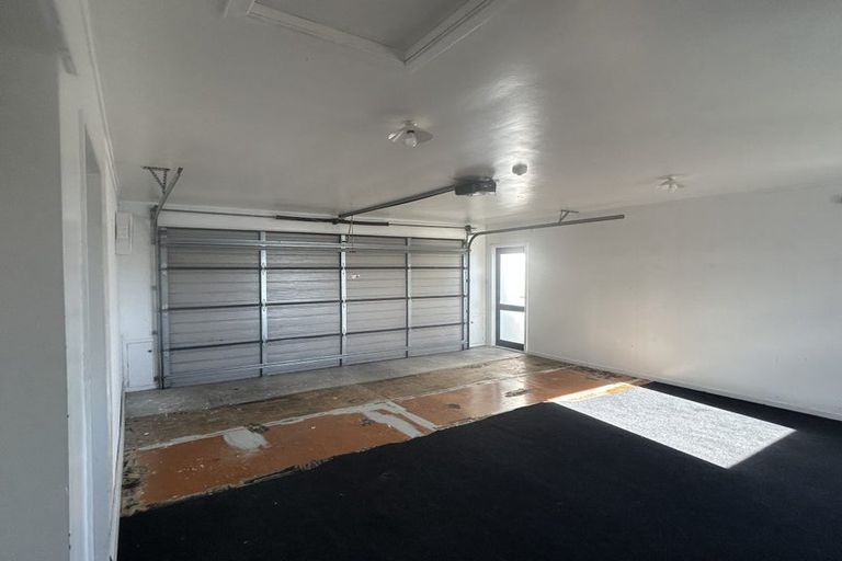 Photo of property in 27 Eskdale Road, Papakowhai, Porirua, 5024