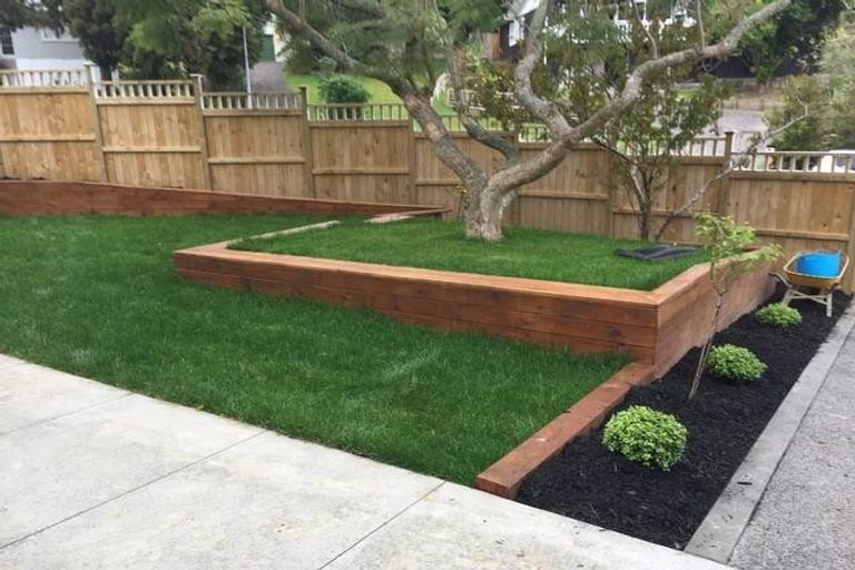 Photo of property in 58 Saffron Street, Birkdale, Auckland, 0626