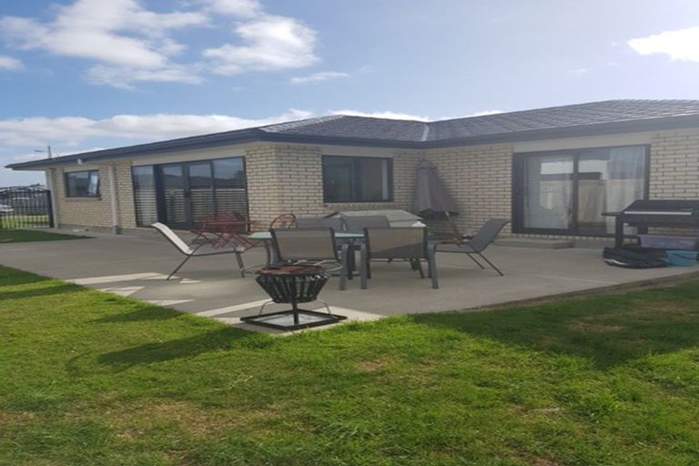 Photo of property in 9 Wescombe Grove, Feilding, 4702