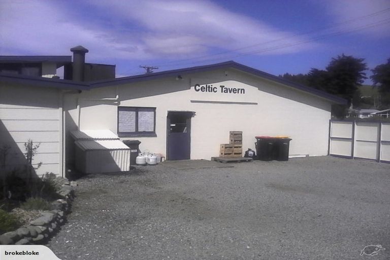 Photo of property in 38 Mccaughan Street, Browns, Winton, 9781