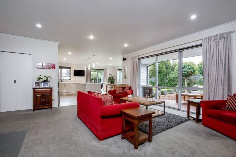 Photo of property in 62 Iris Taylor Avenue, West Melton, 7618