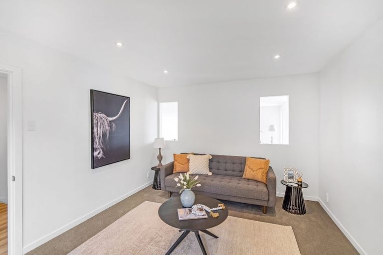 Photo of property in 184 Major Hornbrook Road, Mount Pleasant, Christchurch, 8081