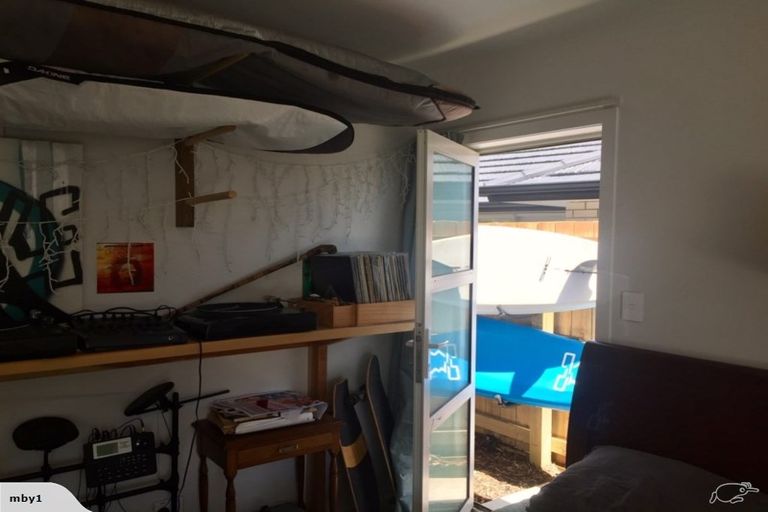 Photo of property in 7 Sauterne Road, Kumeu, 0810