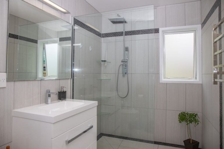 Photo of property in 25 Papaka Road, Ngunguru, Whangarei, 0173