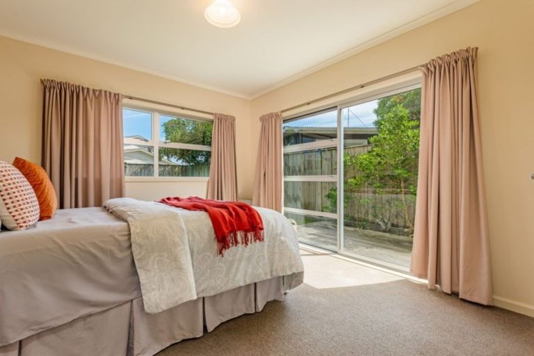 Photo of property in 50a Signal Street, Foxton Beach, Foxton, 4815
