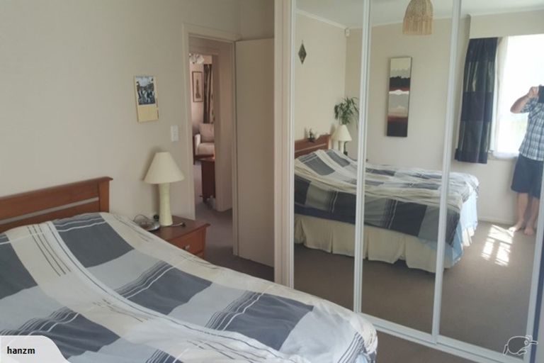 Photo of property in 6 Viola Place, Papakura, 2110