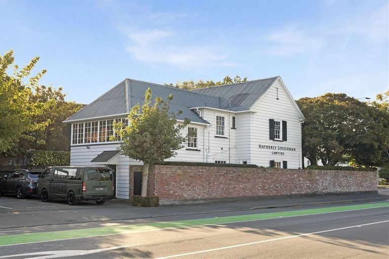 Photo of property in 52 Bealey Avenue, Christchurch Central, Christchurch, 8013