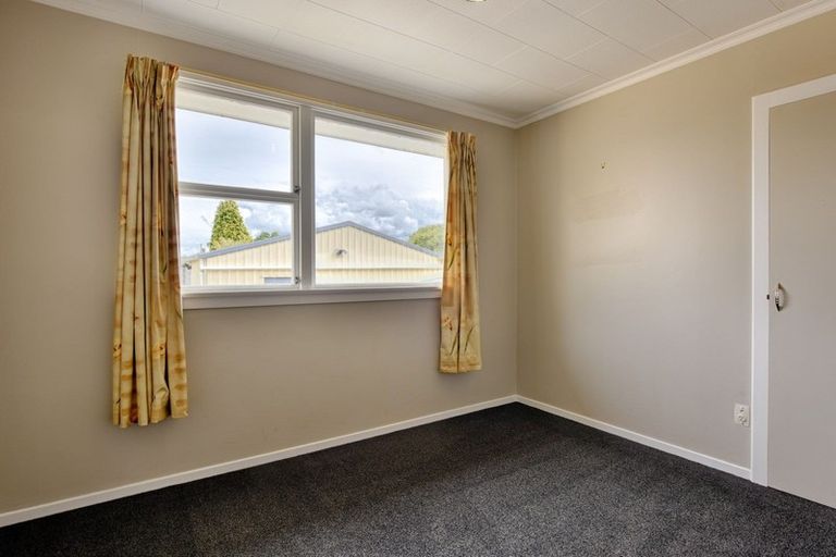 Photo of property in 16 Farm Street, Lumsden, 9730