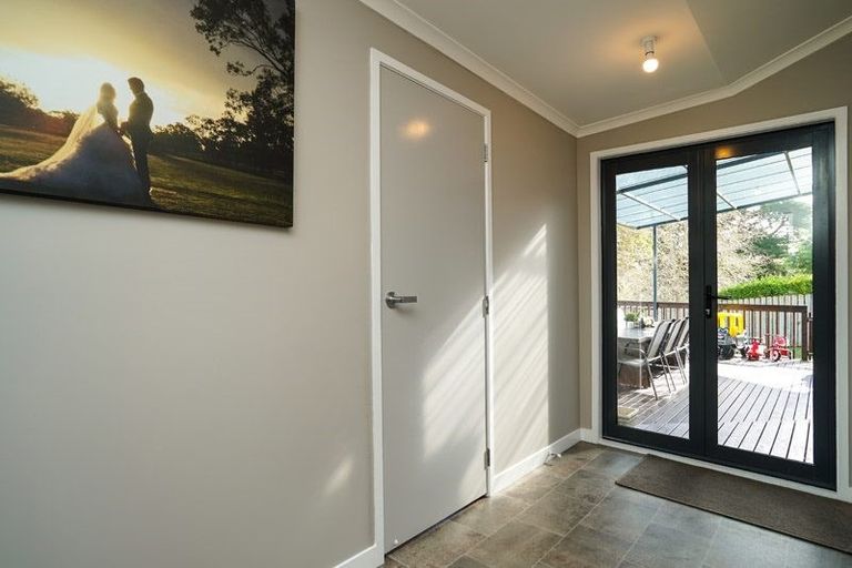 Photo of property in 8 Doctors Hill Road, Maungaturoto, 0520