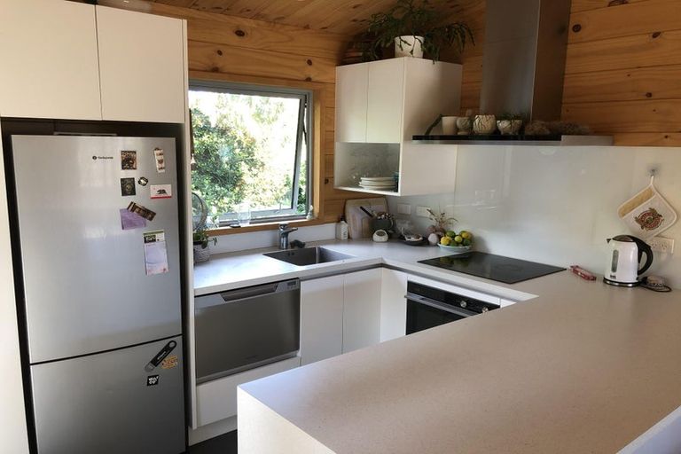 Photo of property in 1/220 Huatoki Street, Upper Vogeltown, New Plymouth, 4310