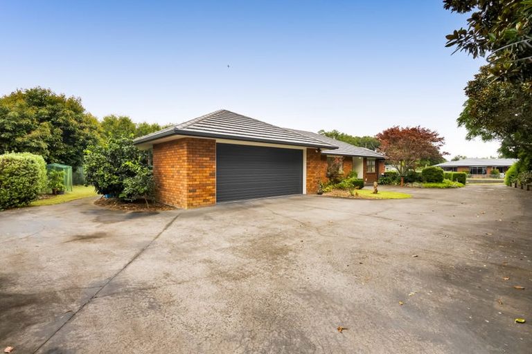 Photo of property in 9 Adam Lile Drive, Highlands Park, New Plymouth, 4312