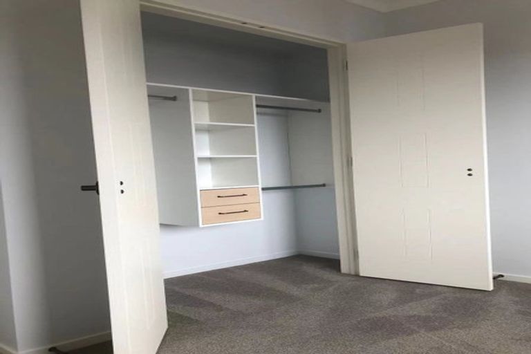 Photo of property in 42 Matahae Drive, Flat Bush, Auckland, 2019