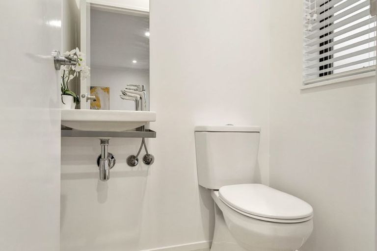 Photo of property in 8 Harewood Street, Whenuapai, Auckland, 0618