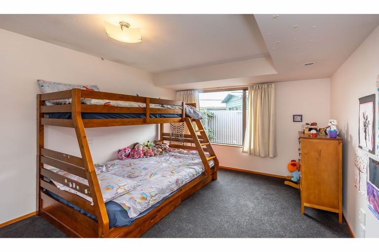 Photo of property in 2/20 Therese Street, Spreydon, Christchurch, 8024