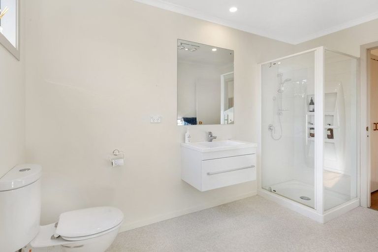Photo of property in 18a Lily Street, Raglan, 3225