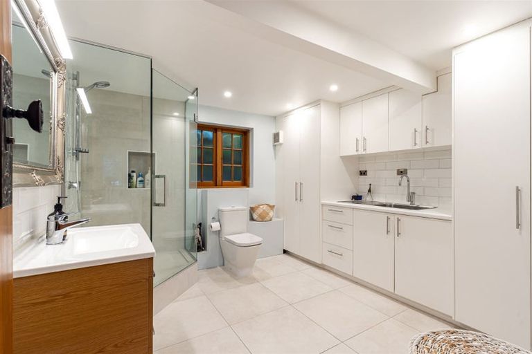 Photo of property in 13 Grahame Street, Devonport, Auckland, 0624