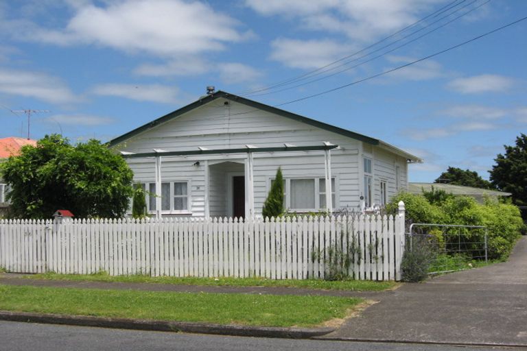 Photo of property in 36a Prospect Terrace, Pukekohe, 2120