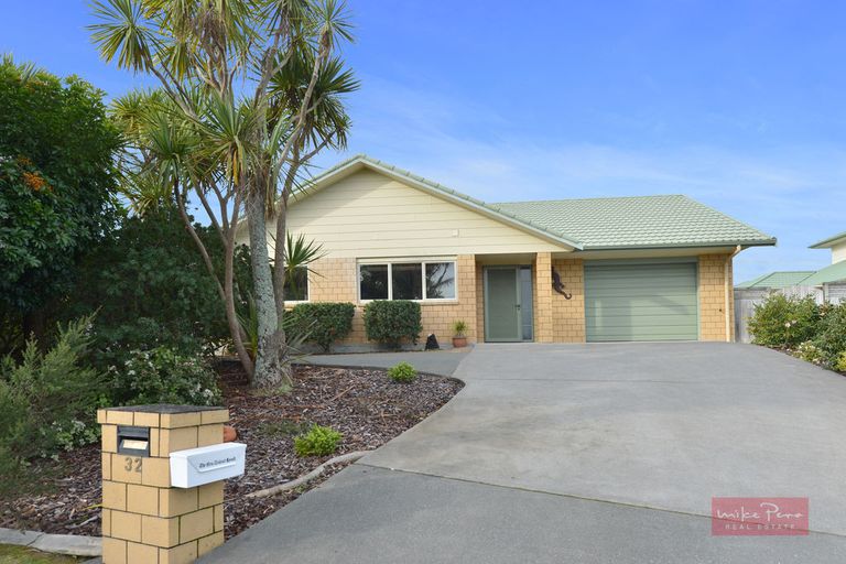 Photo of property in 32 Markson Avenue, Onerahi, Whangarei, 0110