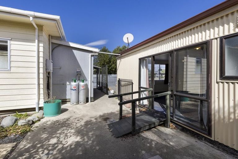 Photo of property in 5c Goulter Street, Seddon, 7210