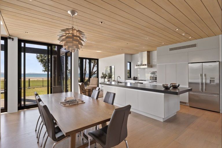 Photo of property in 35 Hector Lang Drive, Langs Beach, Waipu, 0582