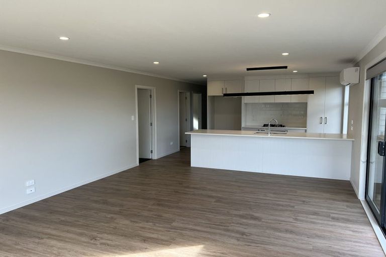 Photo of property in 36 Scenic Rise, Rototuna North, 3281