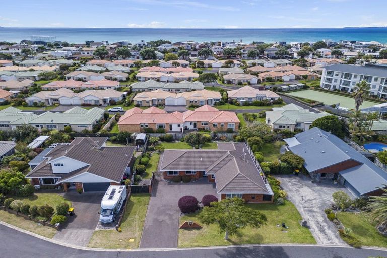 Photo of property in 44 Gardenia Drive, Mount Maunganui, 3116