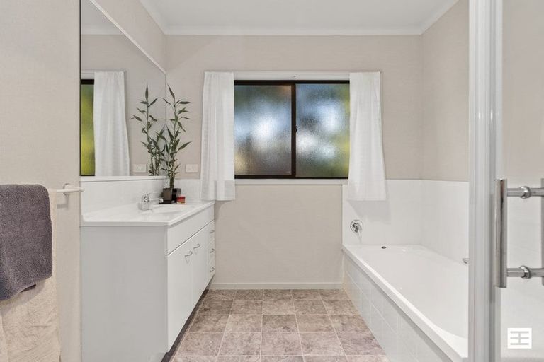 Photo of property in 35 Albero Drive, Ohauiti, Tauranga, 3112